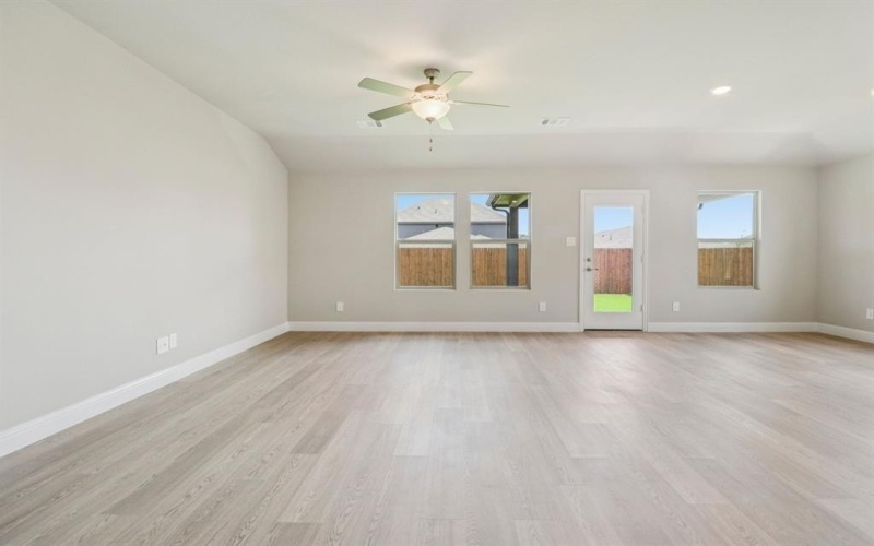 503 Midnight Oak Drive, McKinney, TX 75069, 4 Habitaciones Habitaciones , ,3 BañosBaños,Residential,En Venta,503 Midnight Oak Drive,0,21094240