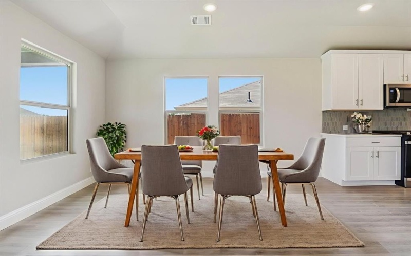 503 Midnight Oak Drive, McKinney, TX 75069, 4 Habitaciones Habitaciones , ,3 BañosBaños,Residential,En Venta,503 Midnight Oak Drive,0,21094240