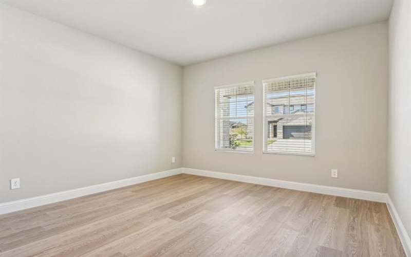 501 Midnight Oak Drive, McKinney, TX 75069, 5 Habitaciones Habitaciones , ,3 BañosBaños,Residential,En Venta,501 Midnight Oak Drive,0,21094241