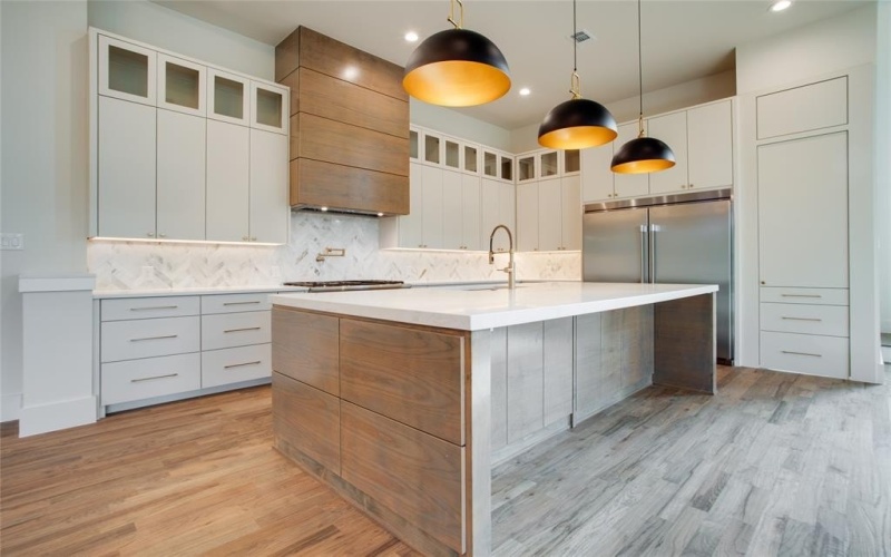 1784 Jilian Drive, Gunter, TX 75058, 4 Bedrooms Bedrooms, ,6 BathroomsBathrooms,Residential,For Sale,1784 Jilian Drive,0,21097372