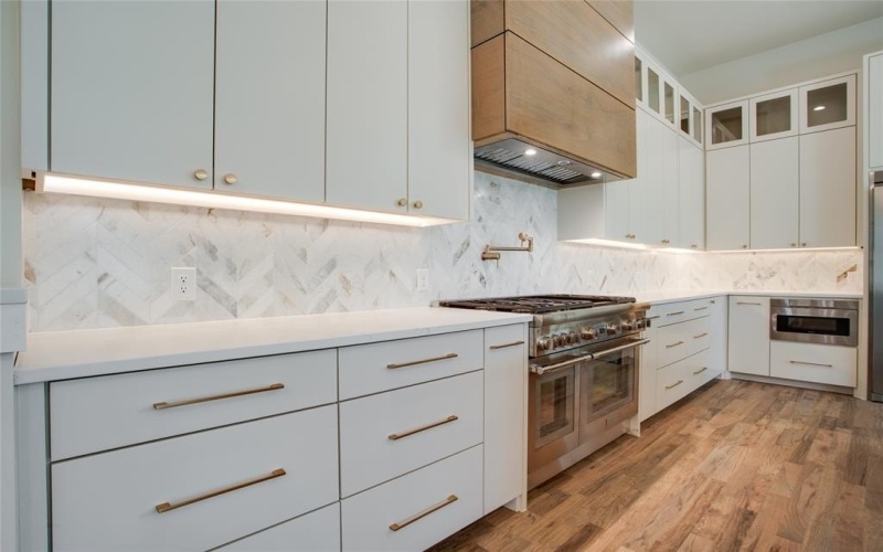 1784 Jilian Drive, Gunter, TX 75058, 4 Bedrooms Bedrooms, ,6 BathroomsBathrooms,Residential,For Sale,1784 Jilian Drive,0,21097372