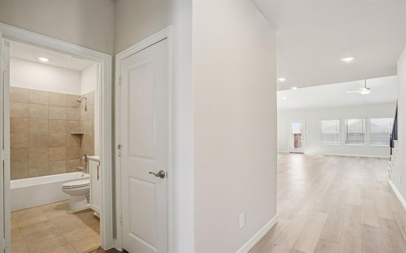 806 Edgehurst Drive, Princeton, TX 75071, 5 Bedrooms Bedrooms, ,3 BathroomsBathrooms,Residential,For Sale,806 Edgehurst Drive,0,21094259