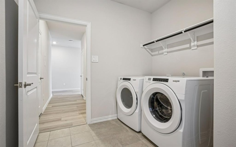 806 Edgehurst Drive, Princeton, TX 75071, 5 Bedrooms Bedrooms, ,3 BathroomsBathrooms,Residential,For Sale,806 Edgehurst Drive,0,21094259