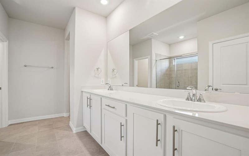 806 Edgehurst Drive, Princeton, TX 75071, 5 Bedrooms Bedrooms, ,3 BathroomsBathrooms,Residential,For Sale,806 Edgehurst Drive,0,21094259