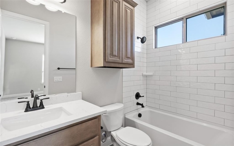 54 Beech Street, Van Alstyne, TX 75495, 3 Bedrooms Bedrooms, ,3 BathroomsBathrooms,Residential,For Sale,54 Beech Street,0,21098919