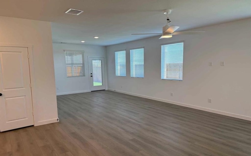 14245 Harden Street, Pilot Point, TX 76258, 4 Habitaciones Habitaciones , ,2 BañosBaños,Residential,En Venta,14245 Harden Street,0,21098941