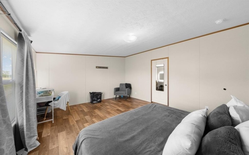 562 VZ COUNTY ROAD 1220, Grand Saline, TX 75140, 4 Bedrooms Bedrooms, ,2 BathroomsBathrooms,Residential,For Sale,562 VZ COUNTY ROAD 1220,0,21098953