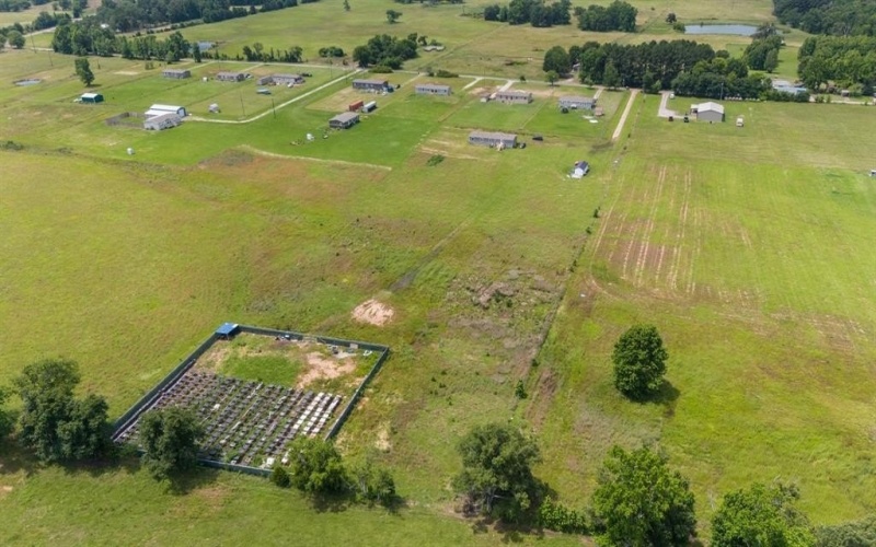 562 VZ COUNTY ROAD 1220, Grand Saline, TX 75140, 4 Bedrooms Bedrooms, ,2 BathroomsBathrooms,Residential,For Sale,562 VZ COUNTY ROAD 1220,0,21098953