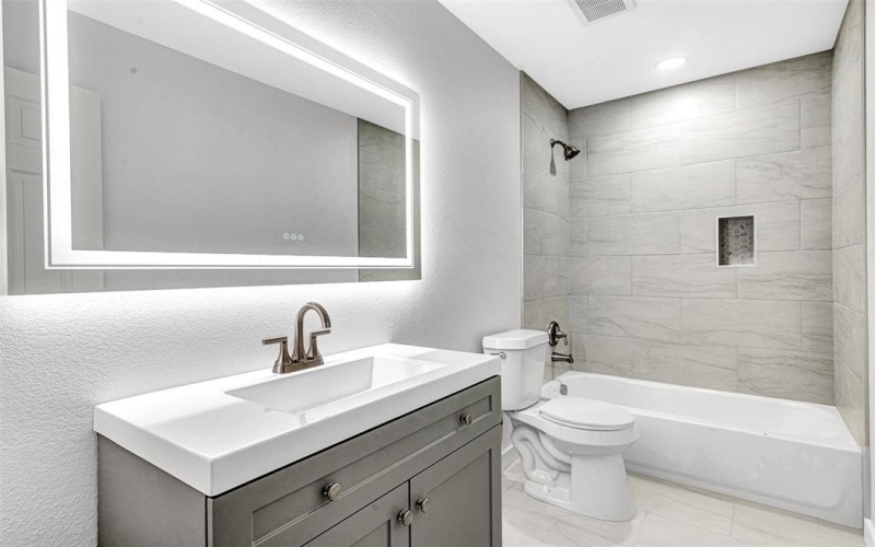 428 N Mcgraw Street, Forney, TX 75126, 3 Bedrooms Bedrooms, ,2 BathroomsBathrooms,Residential,For Sale,428 N Mcgraw Street,0,21097734