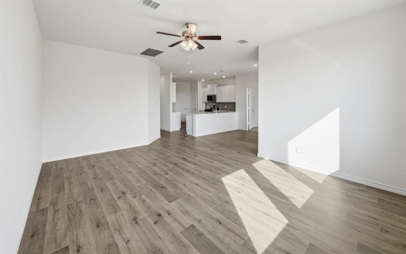 2432 Grapevine Way, Celina, TX 75009, 4 Bedrooms Bedrooms, ,3 BathroomsBathrooms,Residential,For Sale,2432 Grapevine Way,0,21097947