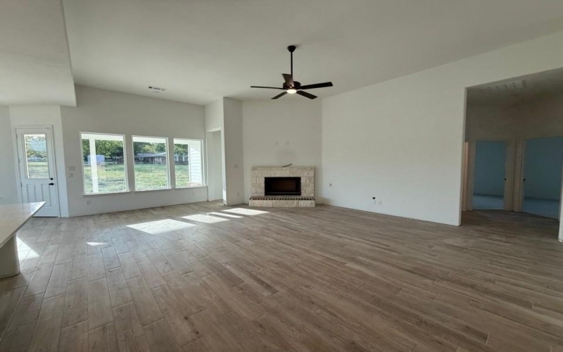 31 Roosevelt Lane, Valley View, TX 76272, 4 Habitaciones Habitaciones , ,3 BañosBaños,Residential,En Venta,31 Roosevelt Lane,0,21098013