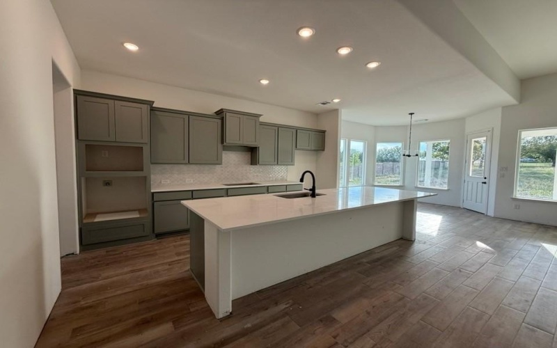 31 Roosevelt Lane, Valley View, TX 76272, 4 Habitaciones Habitaciones , ,3 BañosBaños,Residential,En Venta,31 Roosevelt Lane,0,21098013