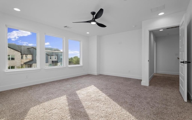 8918 Lowell Street, Rowlett, TX 75089, 3 Bedrooms Bedrooms, ,2 BathroomsBathrooms,Residential,For Sale,8918 Lowell Street,0,21099232