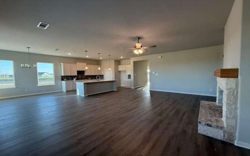 90 Big Bend Trail, Valley View, TX 76272, 4 Bedrooms Bedrooms, ,3 BathroomsBathrooms,Residential,For Sale,90 Big Bend Trail,0,21098032