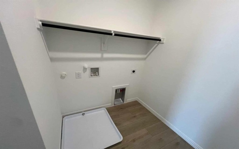 2637 Lost Maples Lane, Dallas, TX 75228, 3 Bedrooms Bedrooms, ,2 BathroomsBathrooms,Residential,For Sale,2637 Lost Maples Lane,0,21099258