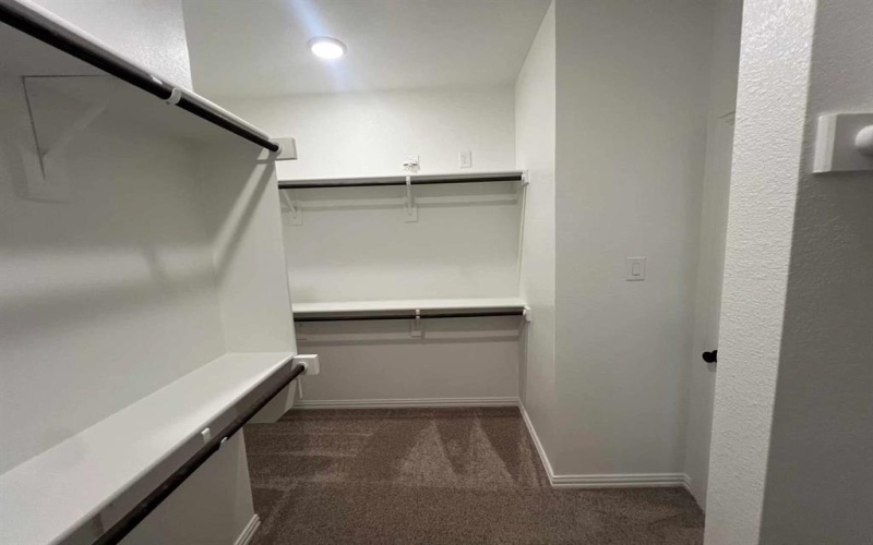 6904 Gorman Falls Trail, Dallas, TX 75228, 3 Habitaciones Habitaciones , ,2 BañosBaños,Residential,En Venta,6904 Gorman Falls Trail,0,21099279