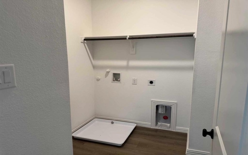 6904 Gorman Falls Trail, Dallas, TX 75228, 3 Habitaciones Habitaciones , ,2 BañosBaños,Residential,En Venta,6904 Gorman Falls Trail,0,21099279