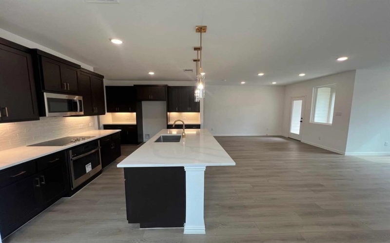 6904 Gorman Falls Trail, Dallas, TX 75228, 3 Habitaciones Habitaciones , ,2 BañosBaños,Residential,En Venta,6904 Gorman Falls Trail,0,21099279