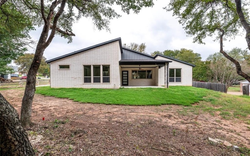 9703 Rosalie Court, Granbury, TX 76049, 3 Bedrooms Bedrooms, ,2 BathroomsBathrooms,Residential,For Sale,9703 Rosalie Court,0,21099416