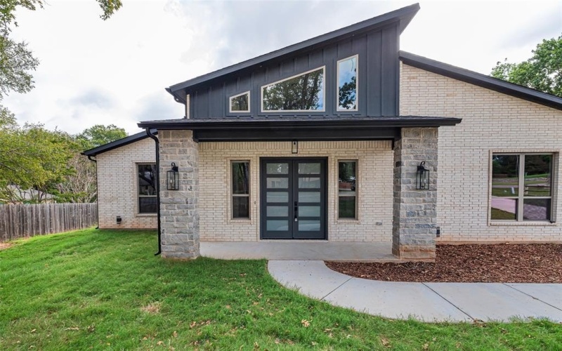 9703 Rosalie Court, Granbury, TX 76049, 3 Bedrooms Bedrooms, ,2 BathroomsBathrooms,Residential,For Sale,9703 Rosalie Court,0,21099416