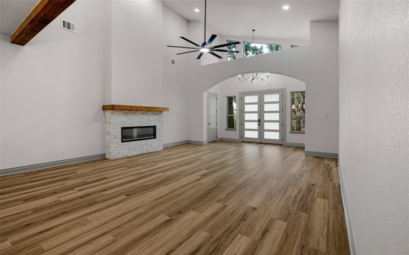 9703 Rosalie Court, Granbury, TX 76049, 3 Bedrooms Bedrooms, ,2 BathroomsBathrooms,Residential,For Sale,9703 Rosalie Court,0,21099416