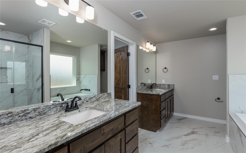 232 Prairie Street, Jacksboro, TX 76458, 3 Bedrooms Bedrooms, ,2 BathroomsBathrooms,Residential,For Sale,232 Prairie Street,0,21099419