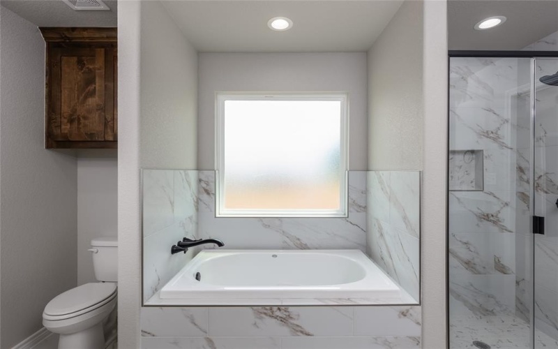 232 Prairie Street, Jacksboro, TX 76458, 3 Bedrooms Bedrooms, ,2 BathroomsBathrooms,Residential,For Sale,232 Prairie Street,0,21099419