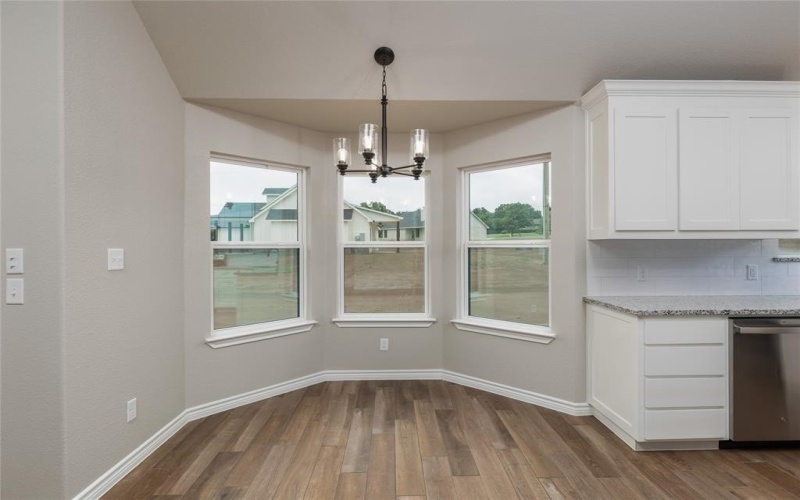 1607 W College Street, Jacksboro, TX 76458, 4 Bedrooms Bedrooms, ,2 BathroomsBathrooms,Residential,For Sale,1607 W College Street,0,21099442