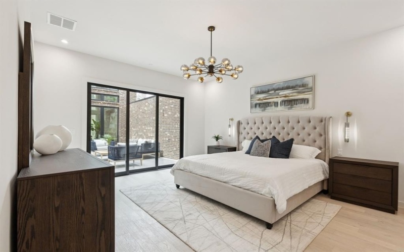 211 Morningside Drive, Roanoke, TX 76262, 3 Bedrooms Bedrooms, ,5 BathroomsBathrooms,Residential,For Sale,211 Morningside Drive,0,21098106