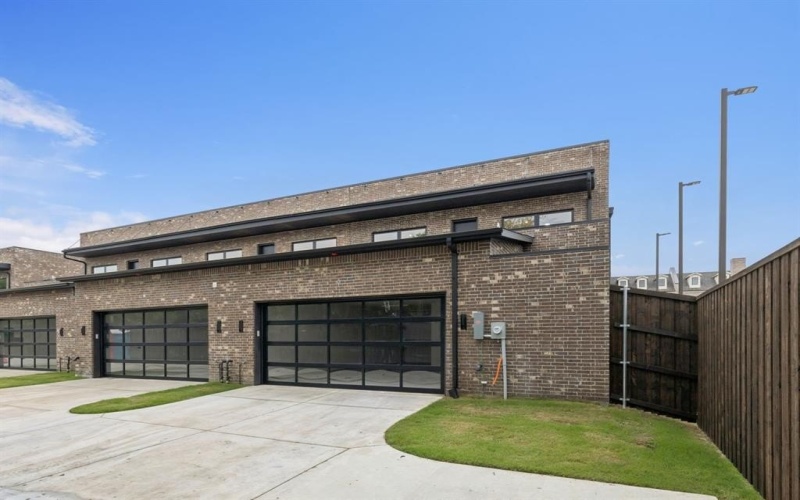 211 Morningside Drive, Roanoke, TX 76262, 3 Bedrooms Bedrooms, ,3 BathroomsBathrooms,Residential,For Sale,211 Morningside Drive,0,21098106