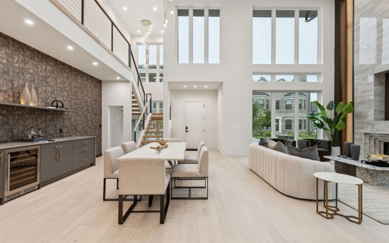 211 Morningside Drive, Roanoke, TX 76262, 3 Bedrooms Bedrooms, ,5 BathroomsBathrooms,Residential,For Sale,211 Morningside Drive,0,21098106