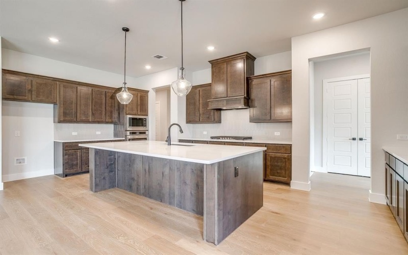 2321 Aleman Street, Waxahachie, TX 75167, 4 Bedrooms Bedrooms, ,3 BathroomsBathrooms,Residential,For Sale,2321 Aleman Street,0,21099509