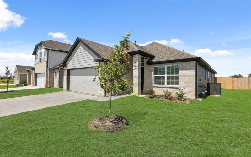 9224 Union Pacific Drive, Fort Worth, TX 76036, 3 Bedrooms Bedrooms, ,2 BathroomsBathrooms,Residential,For Sale,9224 Union Pacific Drive,0,21098136