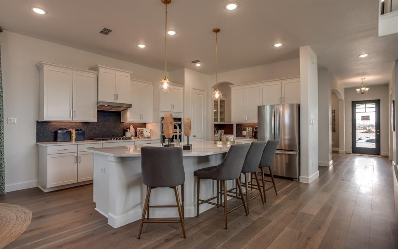 1424 Sun Garden Way, Justin, TX 76247, 4 Habitaciones Habitaciones , ,3 BañosBaños,Residential,En Venta,1424 Sun Garden Way,0,21098137