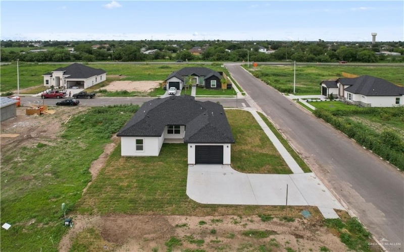 900 E 38th Street, San Juan, TX 78589, 3 Habitaciones Habitaciones , ,2 BañosBaños,Residential,En Venta,900 E 38th Street,470069