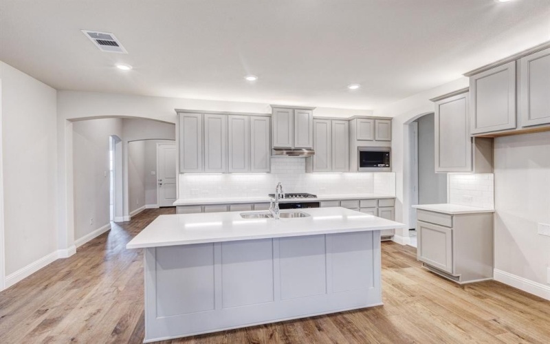 2908 Weslyan Oak Street, Bedford, TX 76021, 3 Habitaciones Habitaciones , ,3 BañosBaños,Residential,En Venta,2908 Weslyan Oak Street,0,21098294