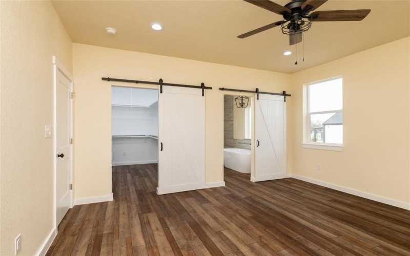 180 Cimmarron Trail, Runaway Bay, TX 76426, 3 Habitaciones Habitaciones , ,2 BañosBaños,Residential,En Venta,180 Cimmarron Trail,0,21098361