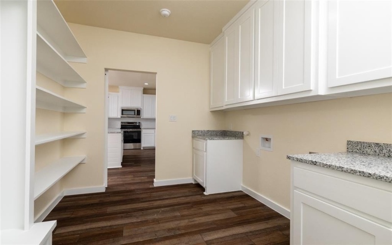 180 Cimmarron Trail, Runaway Bay, TX 76426, 3 Habitaciones Habitaciones , ,2 BañosBaños,Residential,En Venta,180 Cimmarron Trail,0,21098361