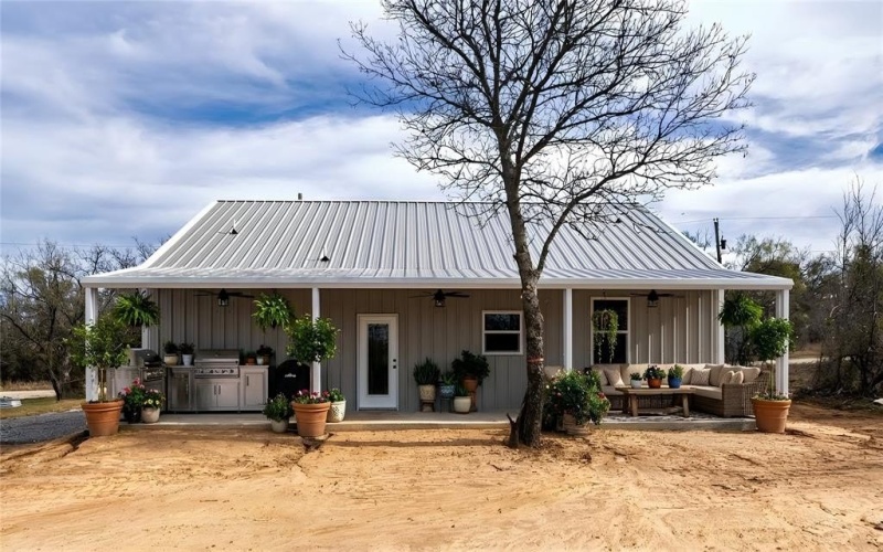 180 Cimmarron Trail, Runaway Bay, TX 76426, 3 Habitaciones Habitaciones , ,2 BañosBaños,Residential,En Venta,180 Cimmarron Trail,0,21098361