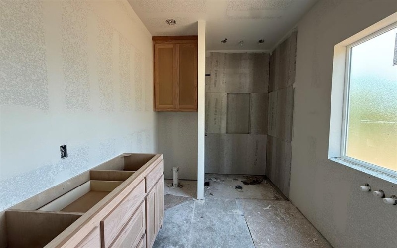 180 Cimmarron Trail, Runaway Bay, TX 76426, 3 Habitaciones Habitaciones , ,2 BañosBaños,Residential,En Venta,180 Cimmarron Trail,0,21098361