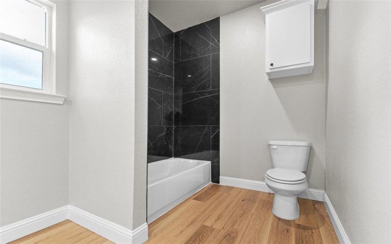 1137 County Road 4104, Greenville, TX 75401, 4 Bedrooms Bedrooms, ,2 BathroomsBathrooms,Residential,For Sale,1137 County Road 4104,0,21098391