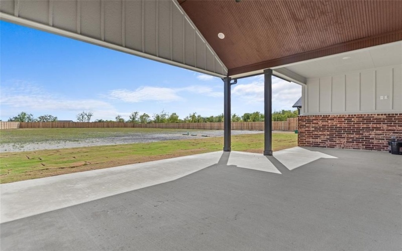 1137 County Road 4104, Greenville, TX 75401, 4 Bedrooms Bedrooms, ,2 BathroomsBathrooms,Residential,For Sale,1137 County Road 4104,0,21098391
