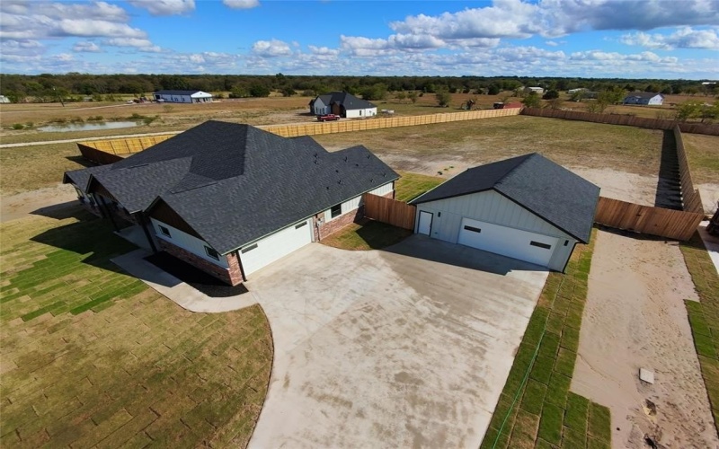 1137 County Road 4104, Greenville, TX 75401, 4 Bedrooms Bedrooms, ,2 BathroomsBathrooms,Residential,For Sale,1137 County Road 4104,0,21098391