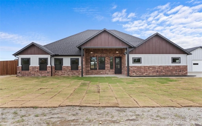 1137 County Road 4104, Greenville, TX 75401, 4 Bedrooms Bedrooms, ,2 BathroomsBathrooms,Residential,For Sale,1137 County Road 4104,0,21098391