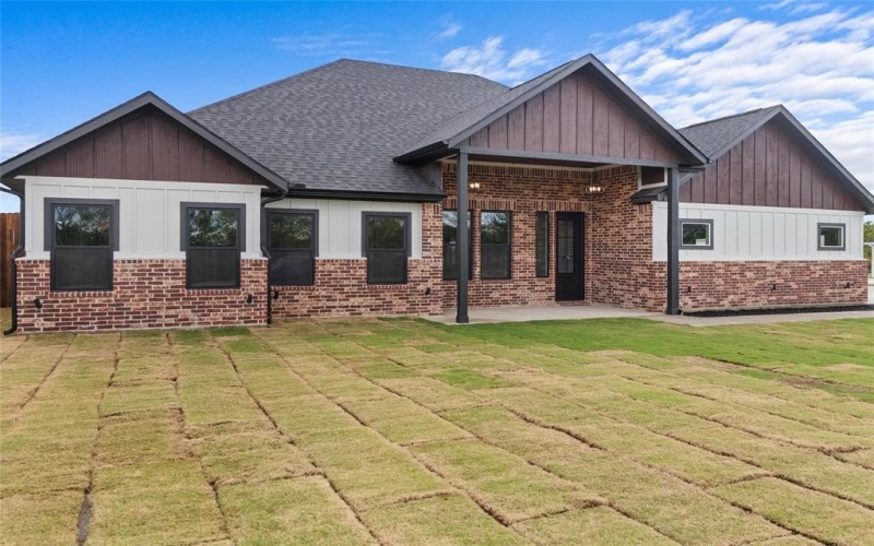 1137 County Road 4104, Greenville, TX 75401, 4 Bedrooms Bedrooms, ,2 BathroomsBathrooms,Residential,For Sale,1137 County Road 4104,0,21098391