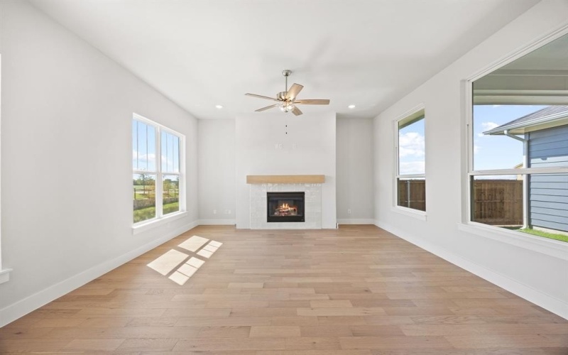 532 Stark Mews, Celina, TX 75009, 3 Bedrooms Bedrooms, ,2 BathroomsBathrooms,Residential,For Sale,532 Stark Mews,0,21098405