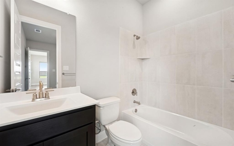 765 Shinnery Oak Way, Waxahachie, TX 75165, 4 Habitaciones Habitaciones , ,3 BañosBaños,Residential,En Venta,765 Shinnery Oak Way,0,21098423