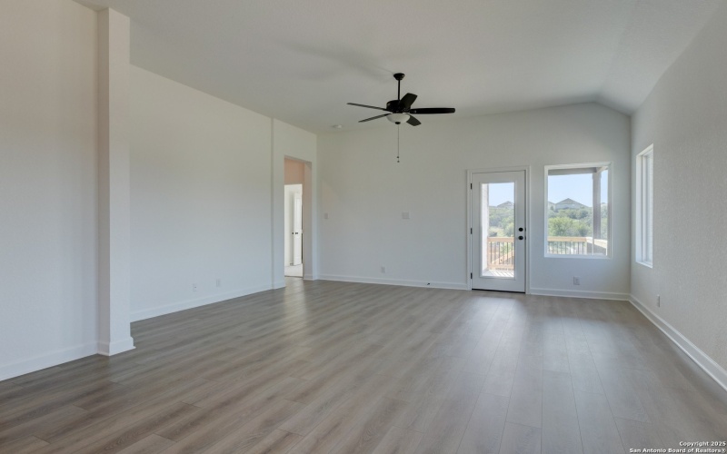 1414 Lockett Falls, San Antonio, TX 78245, 3 Bedrooms Bedrooms, ,2 BathroomsBathrooms,Residential,For Sale,1414 Lockett Falls,0,1873322