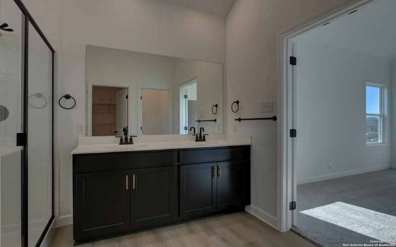 1414 Lockett Falls, San Antonio, TX 78245, 3 Bedrooms Bedrooms, ,2 BathroomsBathrooms,Residential,For Sale,1414 Lockett Falls,0,1873322