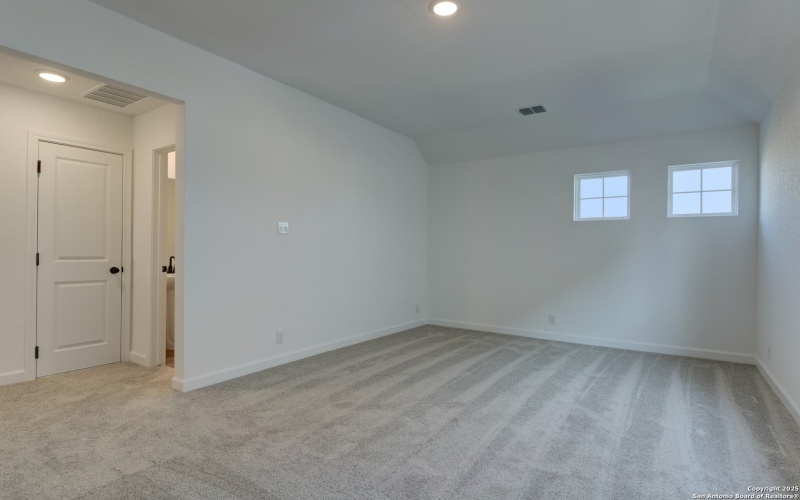 1414 Lockett Falls, San Antonio, TX 78245, 3 Bedrooms Bedrooms, ,2 BathroomsBathrooms,Residential,For Sale,1414 Lockett Falls,0,1873322